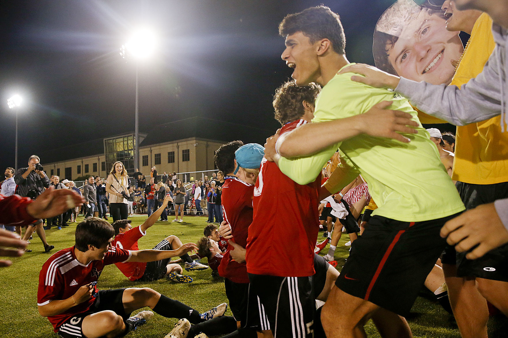 Bishop Kelley wins 5A boys soccer